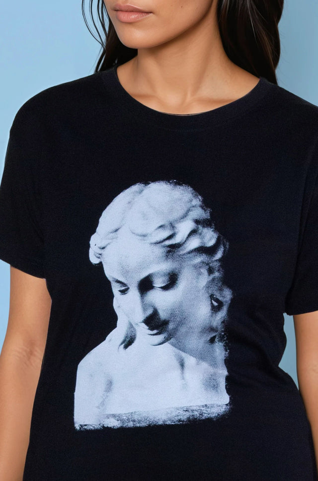 Röna Fitted Tee (Goddess)